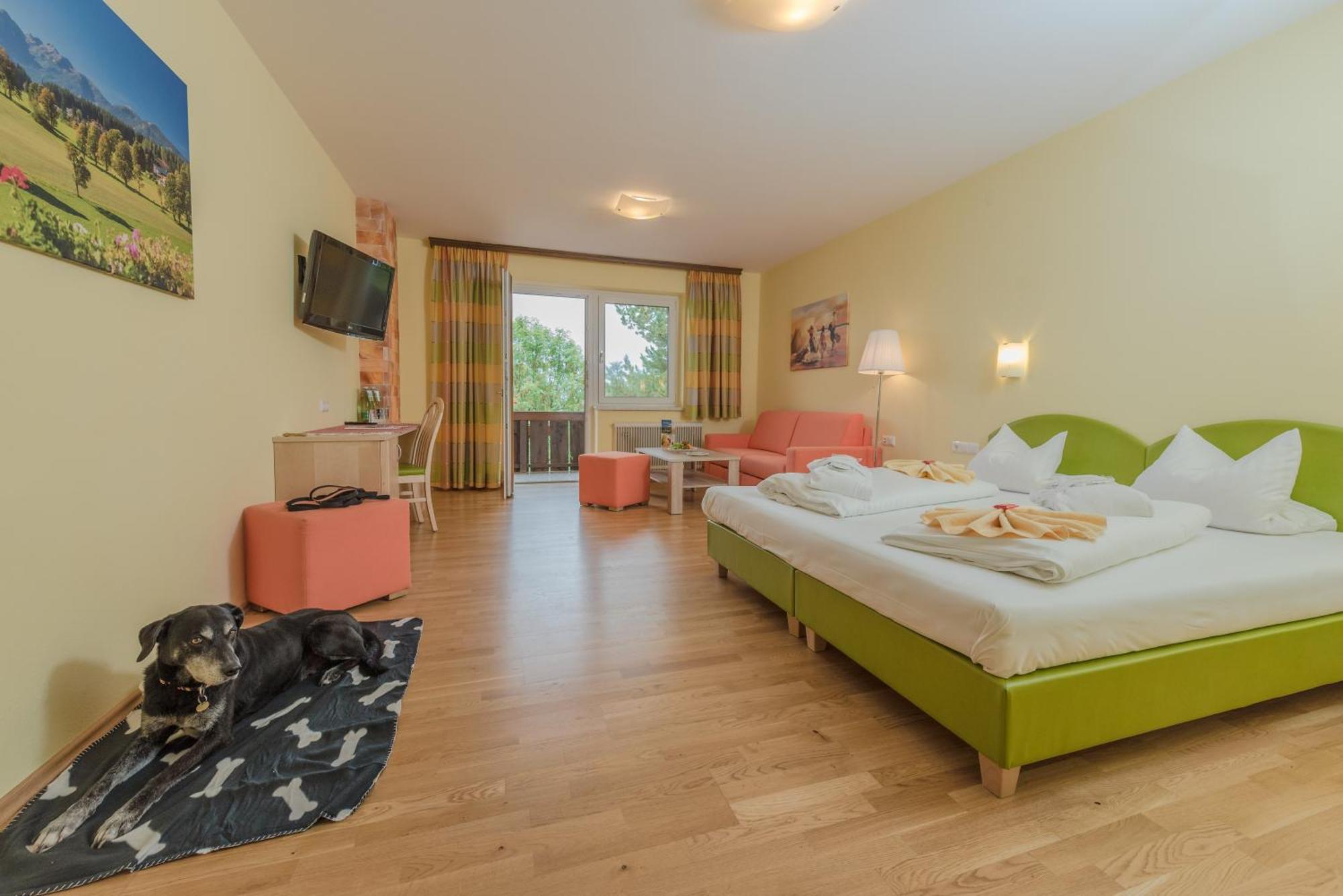 Almfrieden Hotel & Romantikchalet Ramsau am Dachstein Bagian luar foto